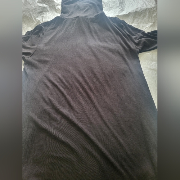 Theory Black Short Sleeve Turtleneck Tee - Picture 7 of 7